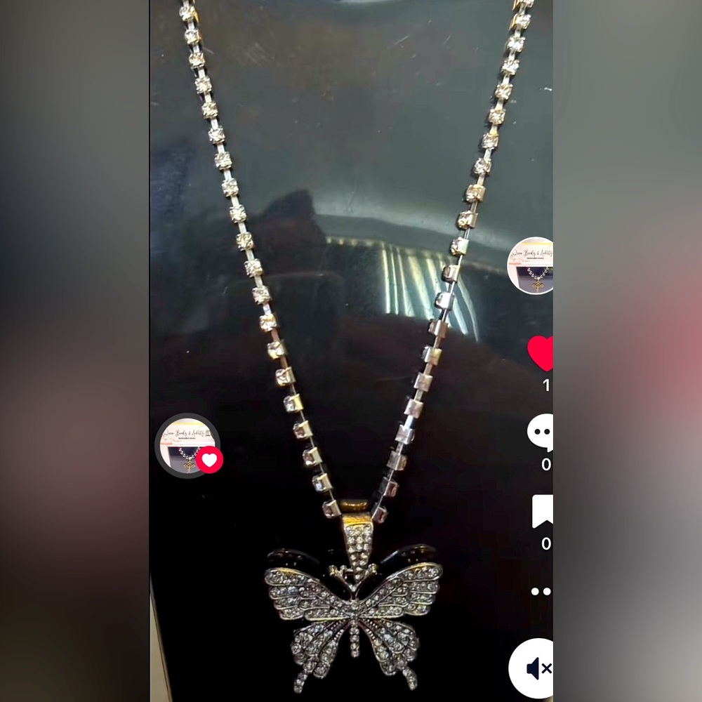 The Queenz Variety Necklaces